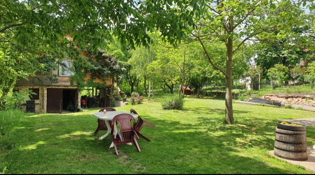 Log Cabin Βελιγράδι Εξωτερικό φωτογραφία